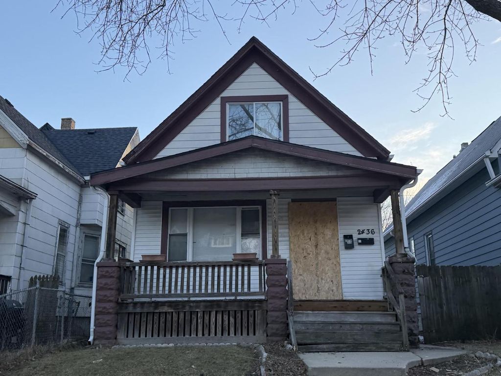 Photo of 2436 N 16th STREET, Milwaukee, WI 53206 (MLS # 1947632)