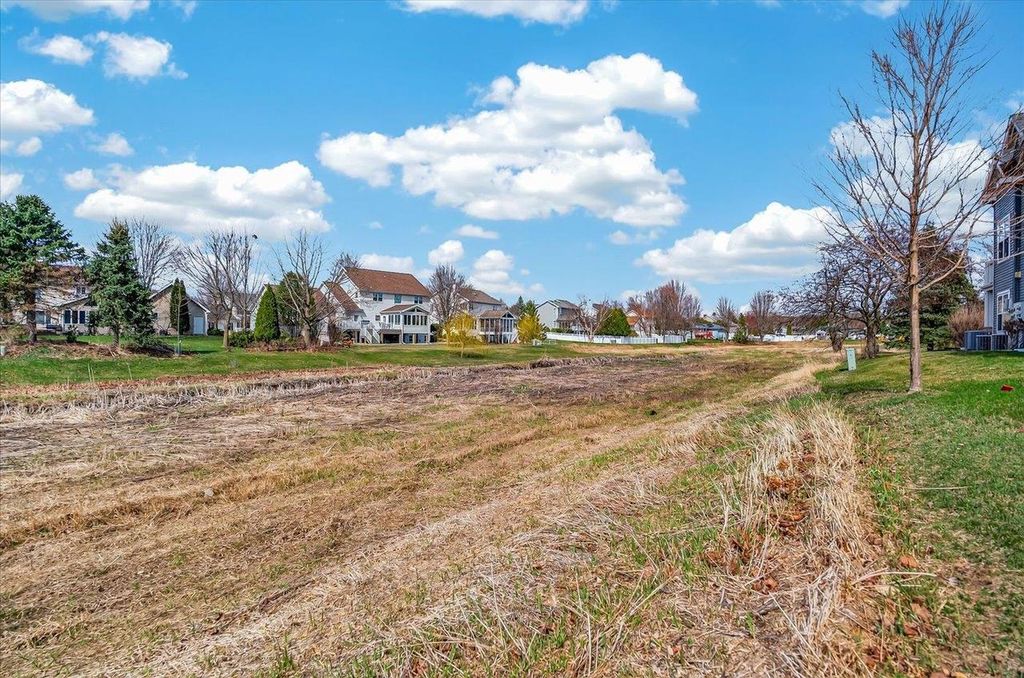 Photo of 3272 Stonecreek DRIVE, Madison, WI 53719 (MLS # 2017704)