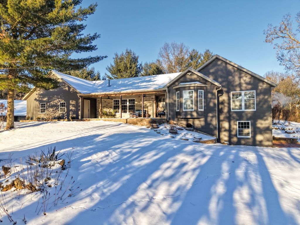 Photo of 4604 County Highway I, Sparta, WI 54656 (MLS # 2016123)