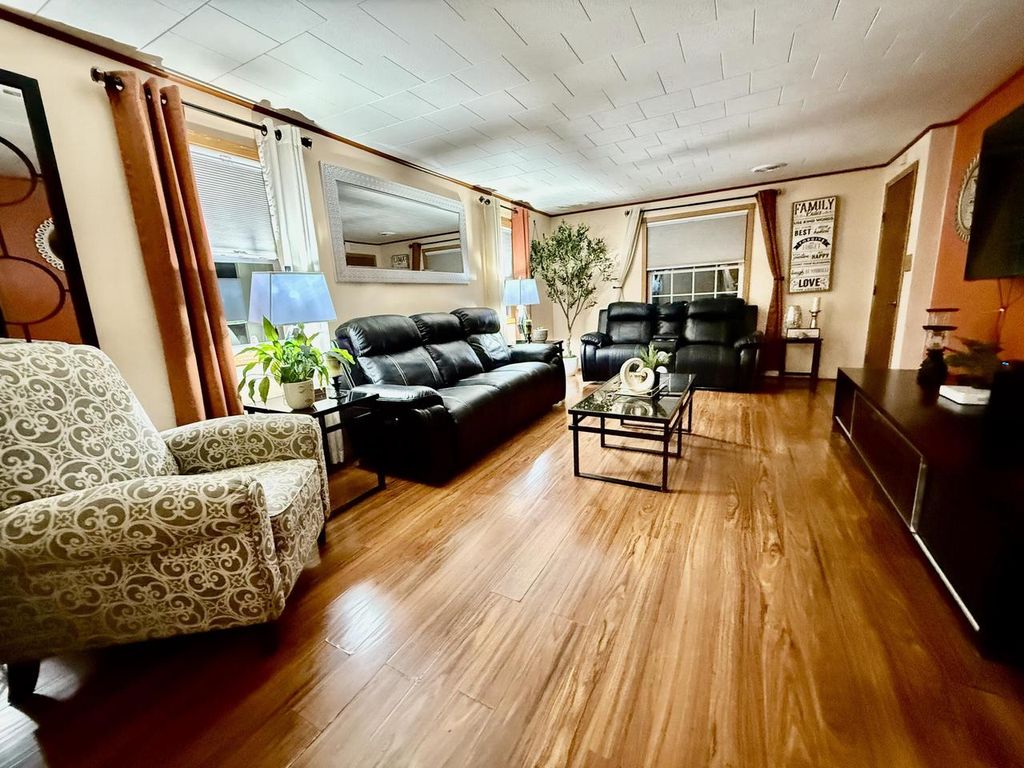 Photo of 1524 Orchard STREET, Racine, WI 53405 (MLS # 1943780)