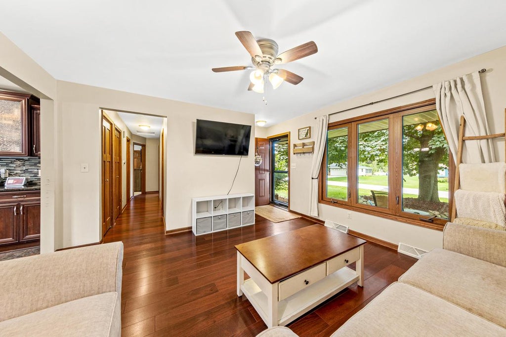 Photo of S77W17436 St Leonards DRIVE, Muskego, WI 53150 (MLS # 1981965)
