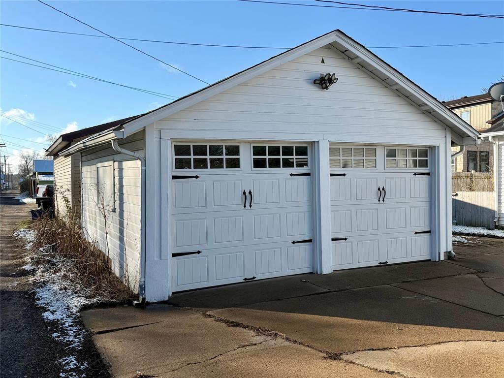 Photo of 209 E River STREET, Chippewa Falls, WI 54729 (MLS # 1600204)