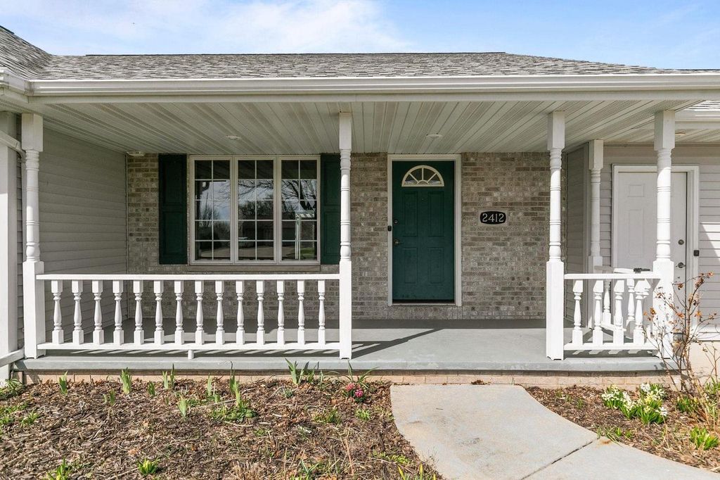 Photo of 2412 Lupine COURT, Menasha, WI 54952 (MLS # 50323749)