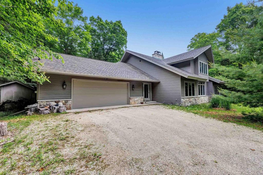 Photo of 4163 Glidden DRIVE, Sturgeon Bay, WI 54325 (MLS # 50322955)