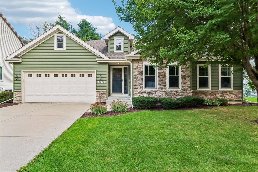 Photo of 2676 Oak Knoll DRIVE, Fitchburg, WI 53711 (MLS # 2033712)