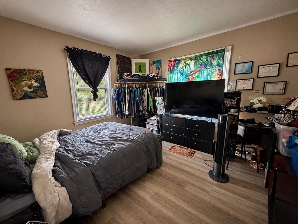 Photo of 1731 Oshkosh AVENUE, Oshkosh, WI 54902 (MLS # 50331502)