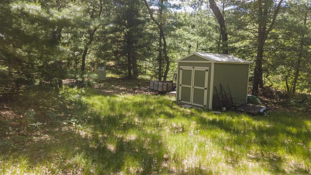 Photo of W4945 S Oakhaven CIRCLE, Wautoma, WI 54982 (MLS # 50327908)