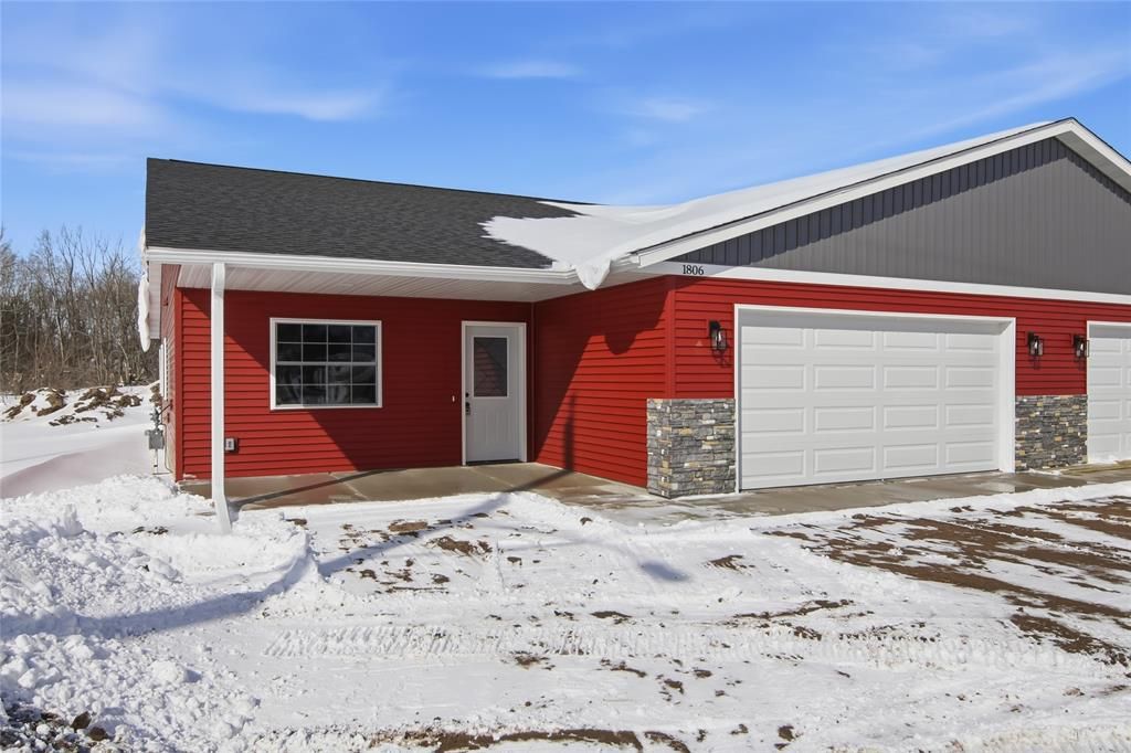 Photo of 1806 Dorret ROAD, Eau Claire, WI 54703 (MLS # 1595964)