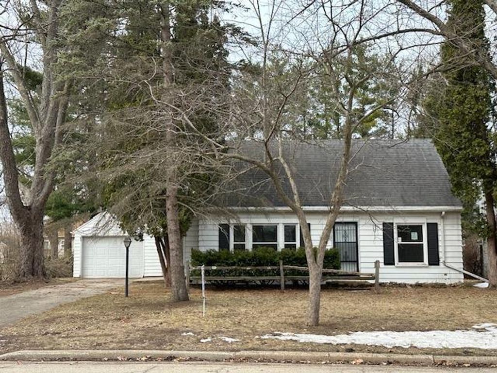 Photo of 387 N Wisconsin STREET, Berlin, WI 54923 (MLS # 2019259)