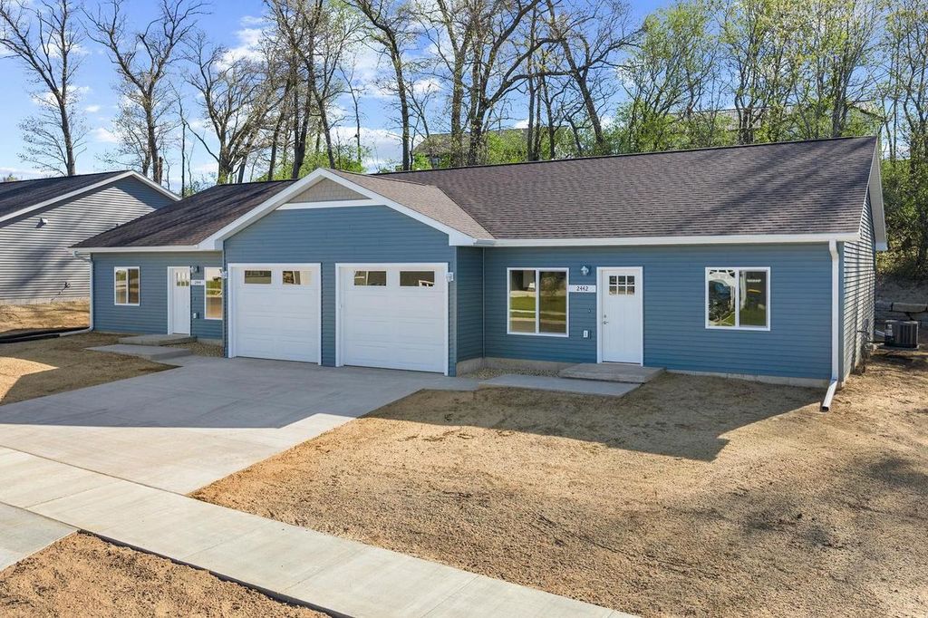 Photo of 2442 Russell COURT, Reedsburg, WI 53959 (MLS # 2023021)