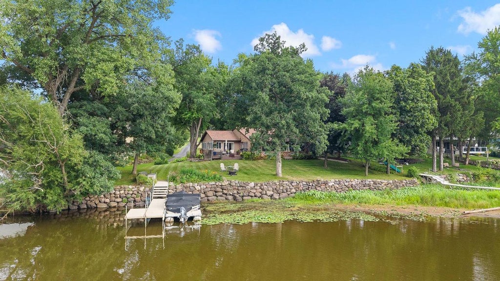 Photo of N4369 County Road V, Poynette, WI 53955 (MLS # 2030573)