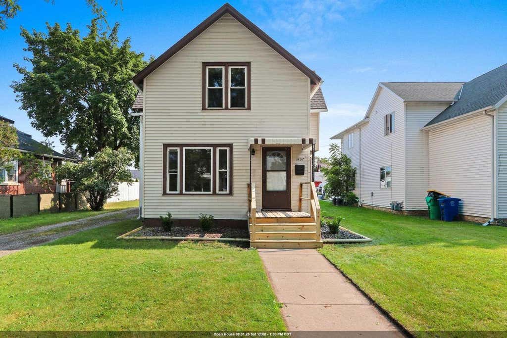 Photo of 1457 Cedar STREET, Green Bay, WI 54302 (MLS # 50329962)