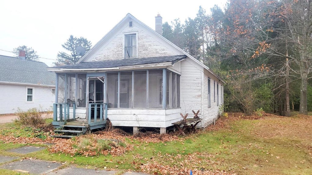 Photo of 745 Center STREET, White Lake, WI 54491 (MLS # 22605353)