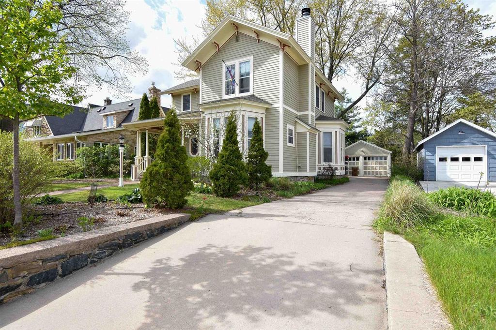 Photo of 1424 Clark STREET, Stevens Point, WI 54481 (MLS # 22601992)