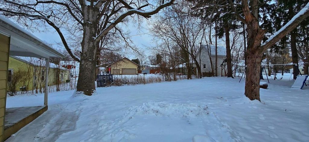 Photo of 122 W Berlin STREET, Berlin, WI 54923 (MLS # 50318658)