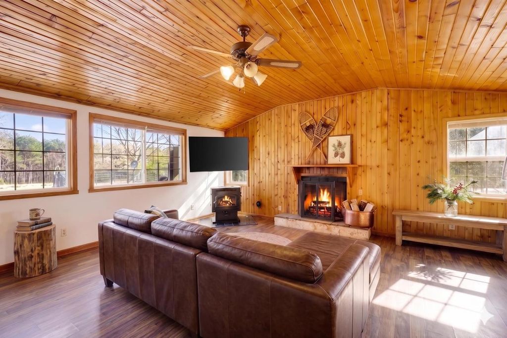 Photo of N4382 Pine DRIVE, Montello, WI 53949 (MLS # 2020760)