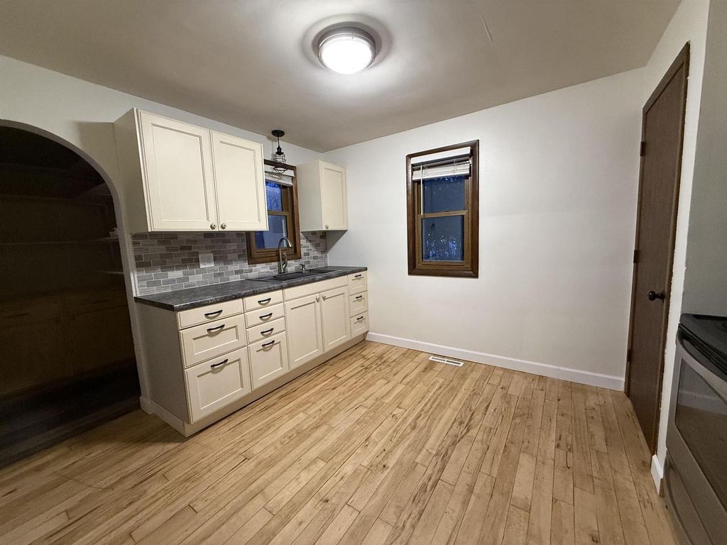 Photo of 2861 Reddin ROAD, Wisconsin Rapids, WI 54495 (MLS # 22600278)