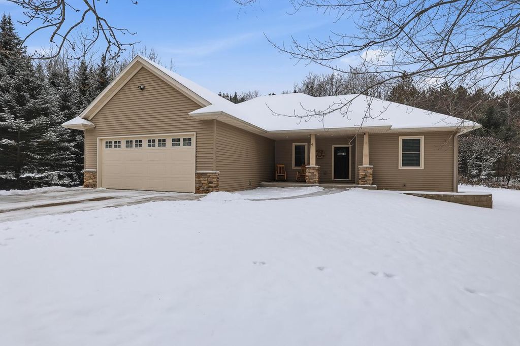 Photo of 1894 Stately Conifer RIDGE, Rosholt, WI 54473 (MLS # 22505671)