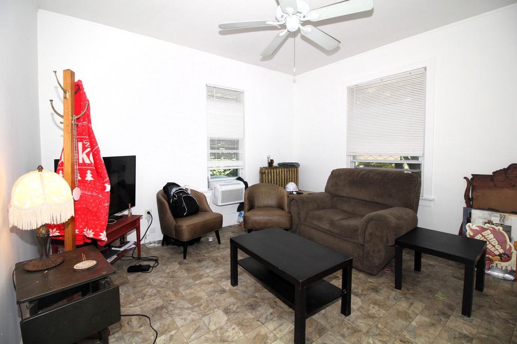 Photo of 3137 S Howell AVENUE, Milwaukee, WI 53207 (MLS # 1978917)