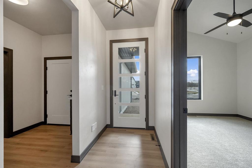 Photo of 315 Aldon CIRCLE, Green Bay, WI 54304 (MLS # 50319885)