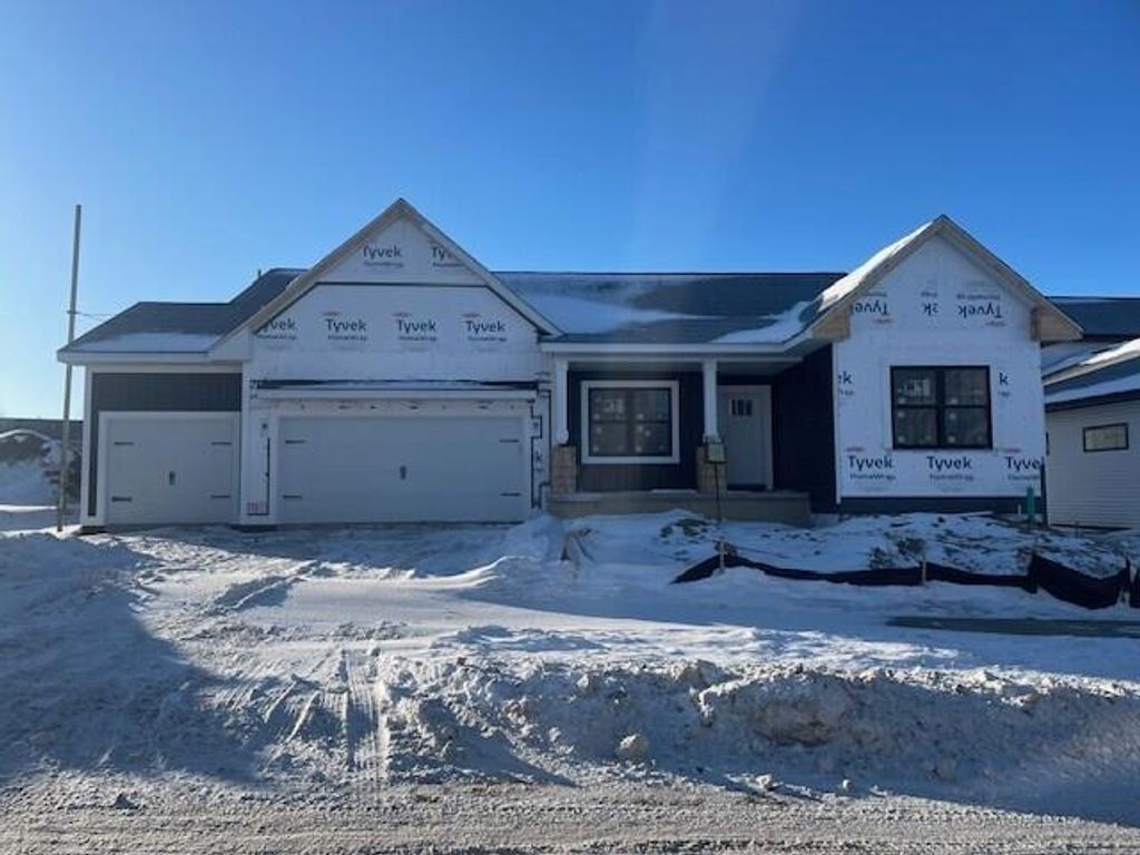 Photo of 15517 67th STREET, Kenosha, WI 53142 (MLS # 1943387)