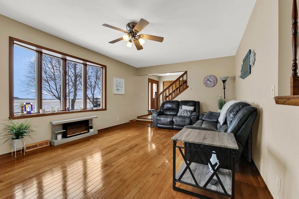 Photo of 6288 County Highway S Rd, Hartford, WI 53027 (MLS # 1945981)