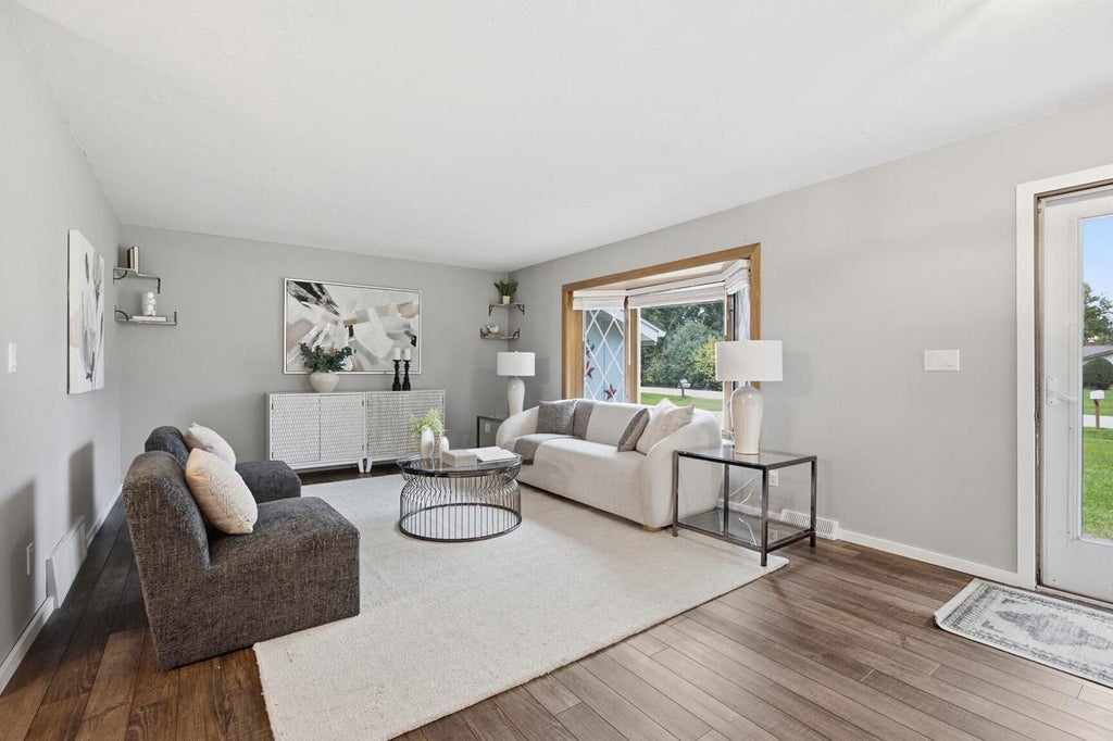 Photo of S57W25392 Lois LANE, Waukesha, WI 53189 (MLS # 1985086)