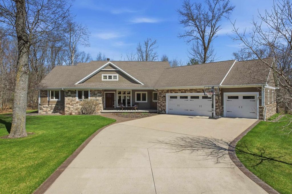 Photo of 4808 Beaver Dam ROAD, Stevens Point, WI 54482 (MLS # 22601580)