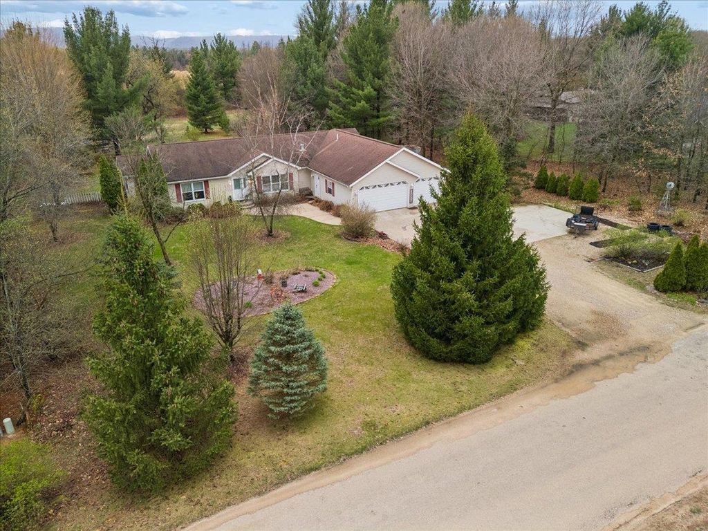 Photo of 29387 Pine Prairie LANE, Lone Rock, WI 53556 (MLS # 2021520)