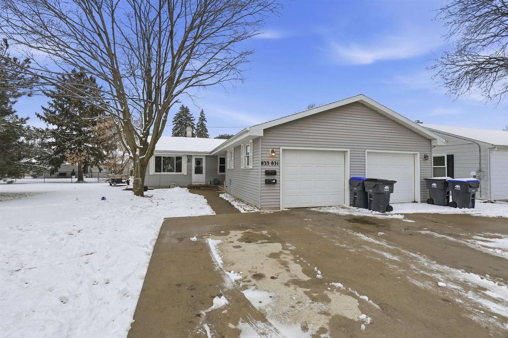 Photo of 831 S Commercial STREET, Neenah, WI 54956 (MLS # 50320135)