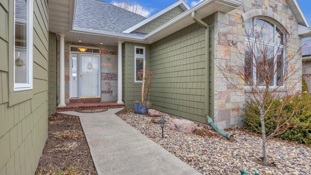 Photo of 68 Aurora LANE, Fond Du Lac, WI 54935 (MLS # 1956485)