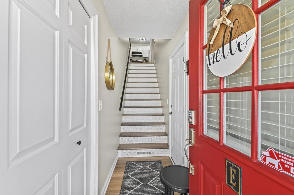 Photo of 590 Pewaukee ROAD #E, Pewaukee, WI 53072 (MLS # 1948344)