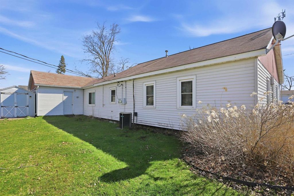 Photo of 435 S Union STREET, Mauston, WI 53948 (MLS # 2020796)