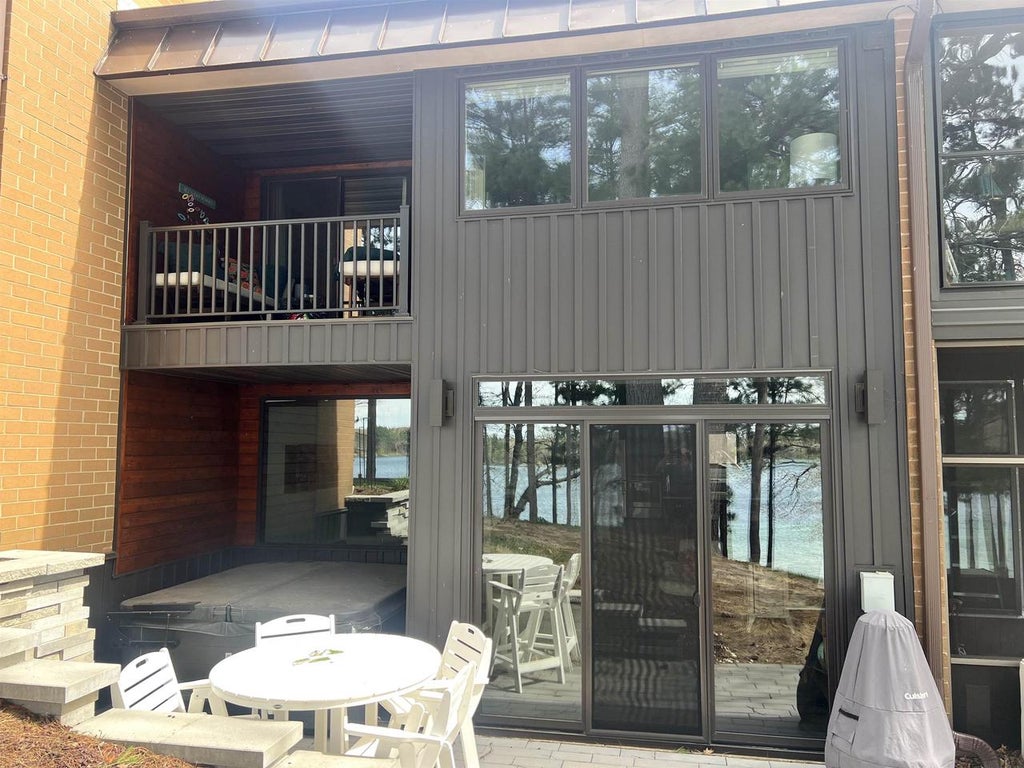 Photo of E1280 County Road Q, Waupaca, WI 54981 (MLS # 50325349)