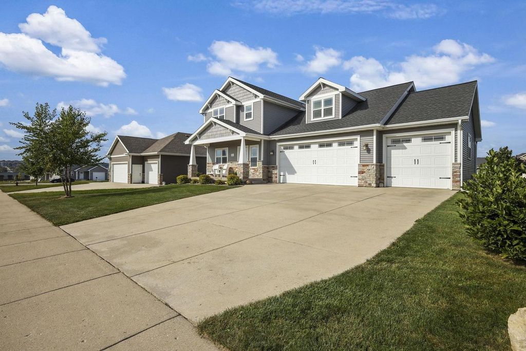 Photo of 315 Liberty Park Dr. DRIVE, Oregon, WI 53575 (MLS # 2010216)