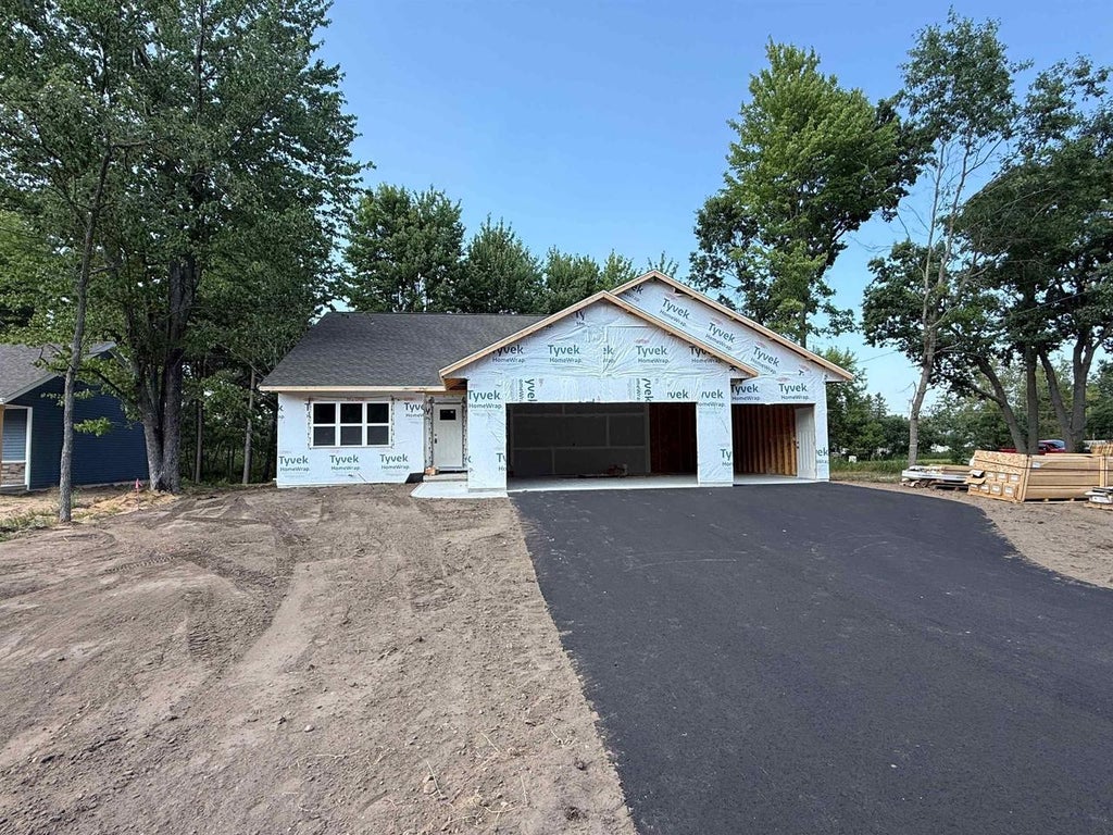 Photo of 5596 Forest Creek ROAD #Lot 24, Stevens Point, WI 54482 (MLS # 22604307)