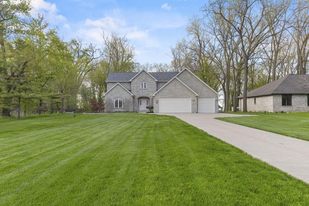 Photo of 5100 Streich LANE, Oshkosh, WI 54902 (MLS # 50325280)