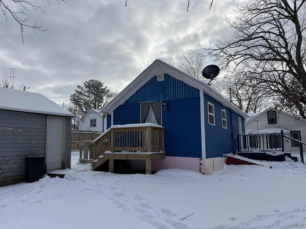 Photo of E1592 Murray LANE, Waupaca, WI 54981 (MLS # 50319002)