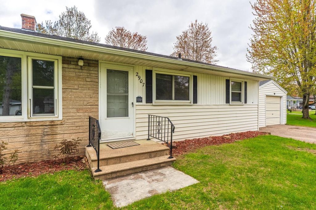 Photo of 227205 Heron AVENUE, Wausau, WI 54401 (MLS # 22602103)