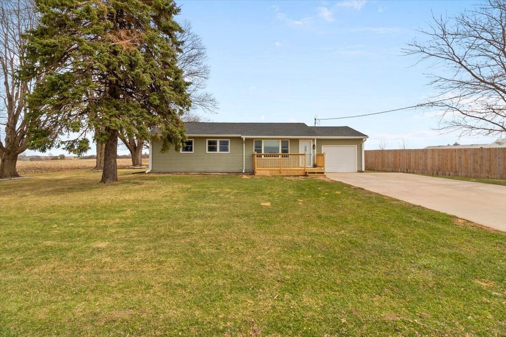 Photo of 375 Black River AVENUE, Westby, WI 54667 (MLS # 1956782)