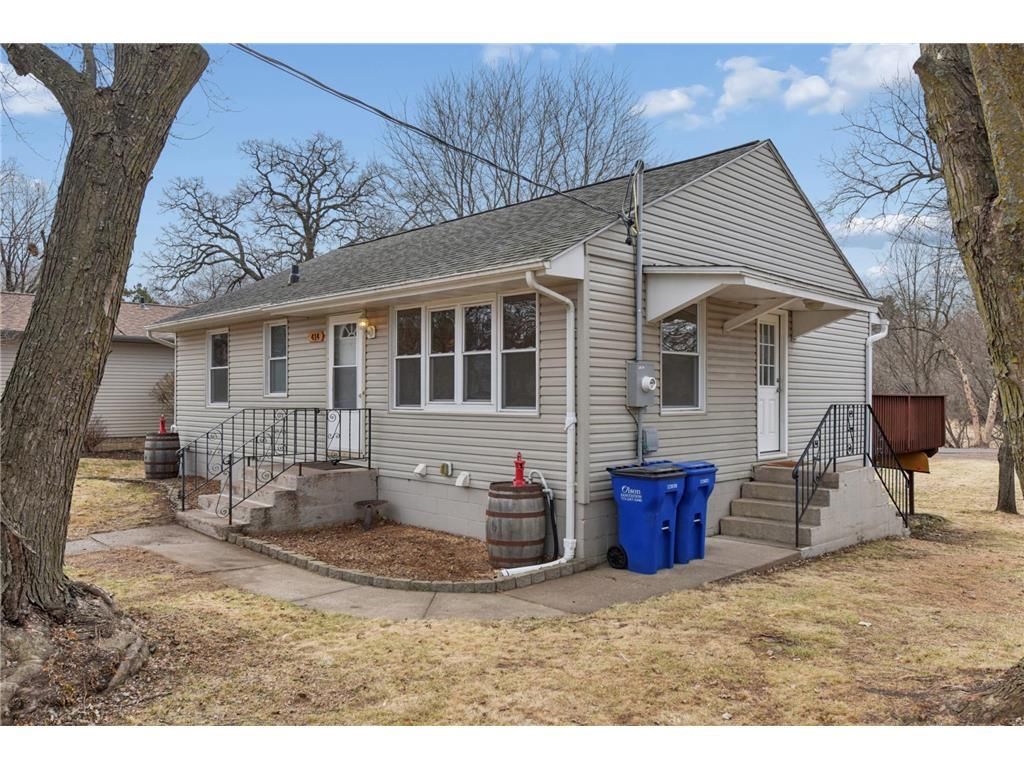 Photo of 414 3rd AVENUE, Osceola, WI 54020 (MLS # 7047107)