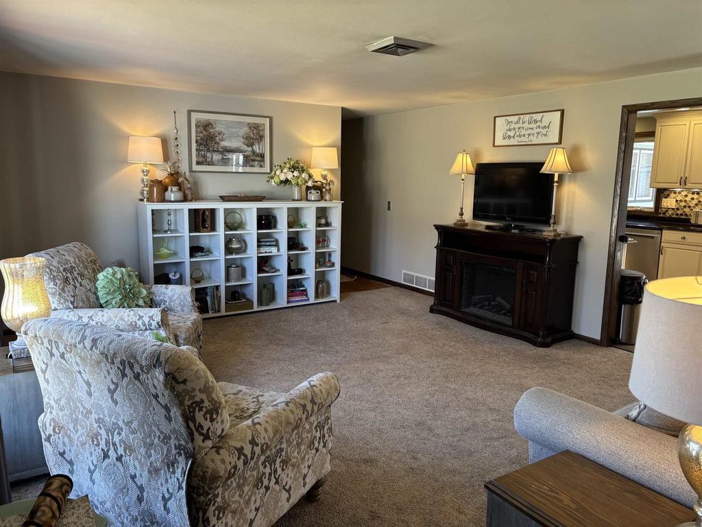 Photo of 907 Lamar DRIVE, Milton, WI 53563 (MLS # 2020214)