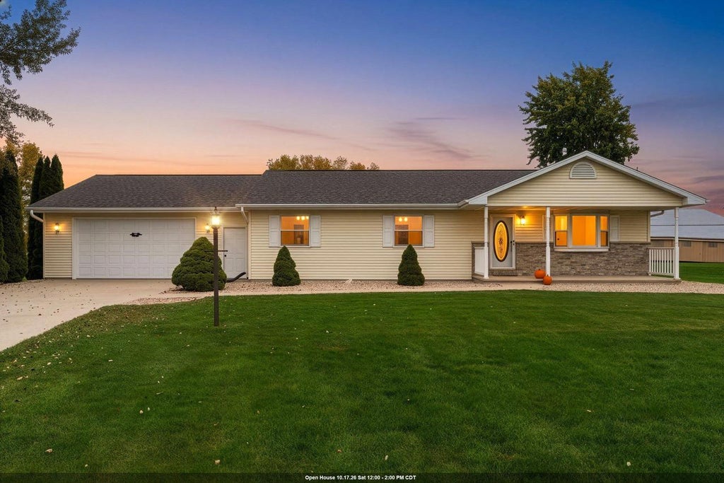 Photo of N8474 Firelane 12, Menasha, WI 54952 (MLS # 50334435)