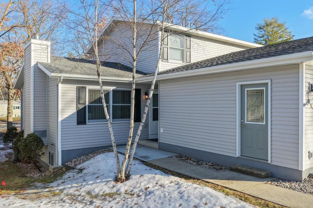 Photo of 517 Prospect CIRCLE, Shawano, WI 54166 (MLS # 50321497)