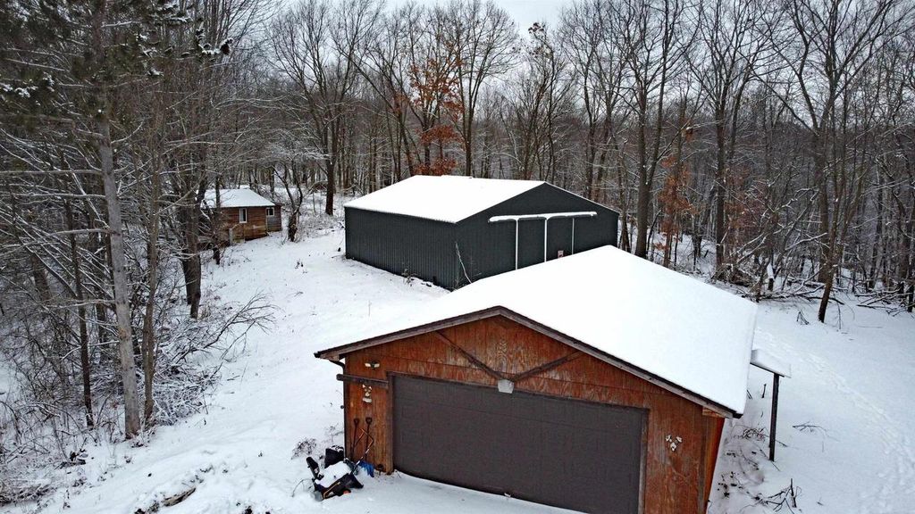 Photo of N4854 Eagle Nest DRIVE, Elroy, WI 53929 (MLS # 2014305)