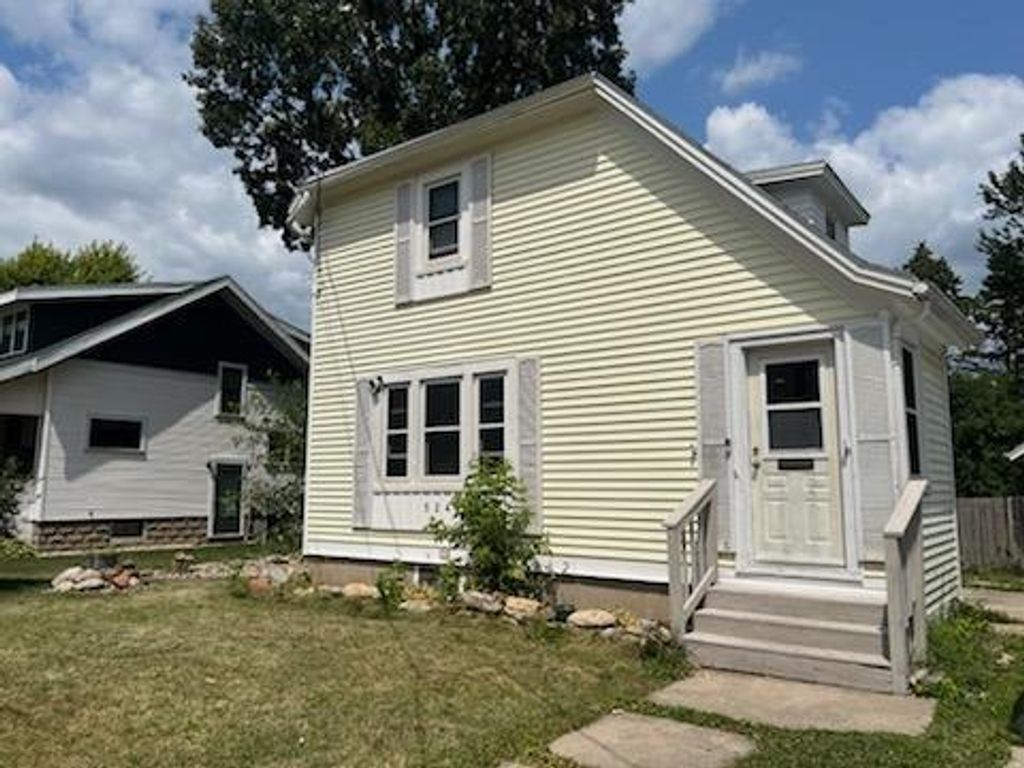 Photo of 524 Bronson STREET, Waupun, WI 53963 (MLS # 2028887)