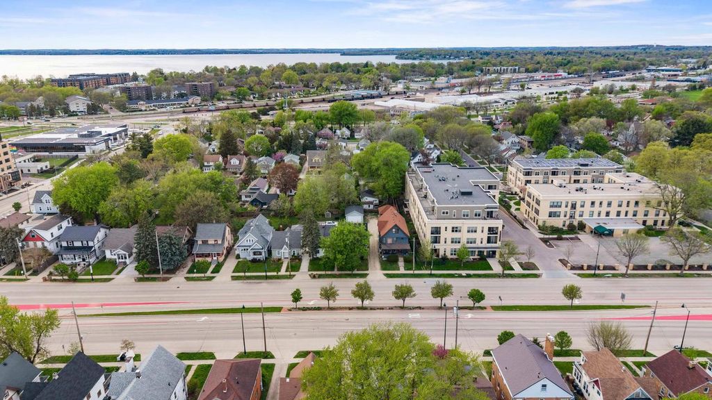 Photo of 1940 E Washington AVENUE, Madison, WI 53704 (MLS # 2020452)