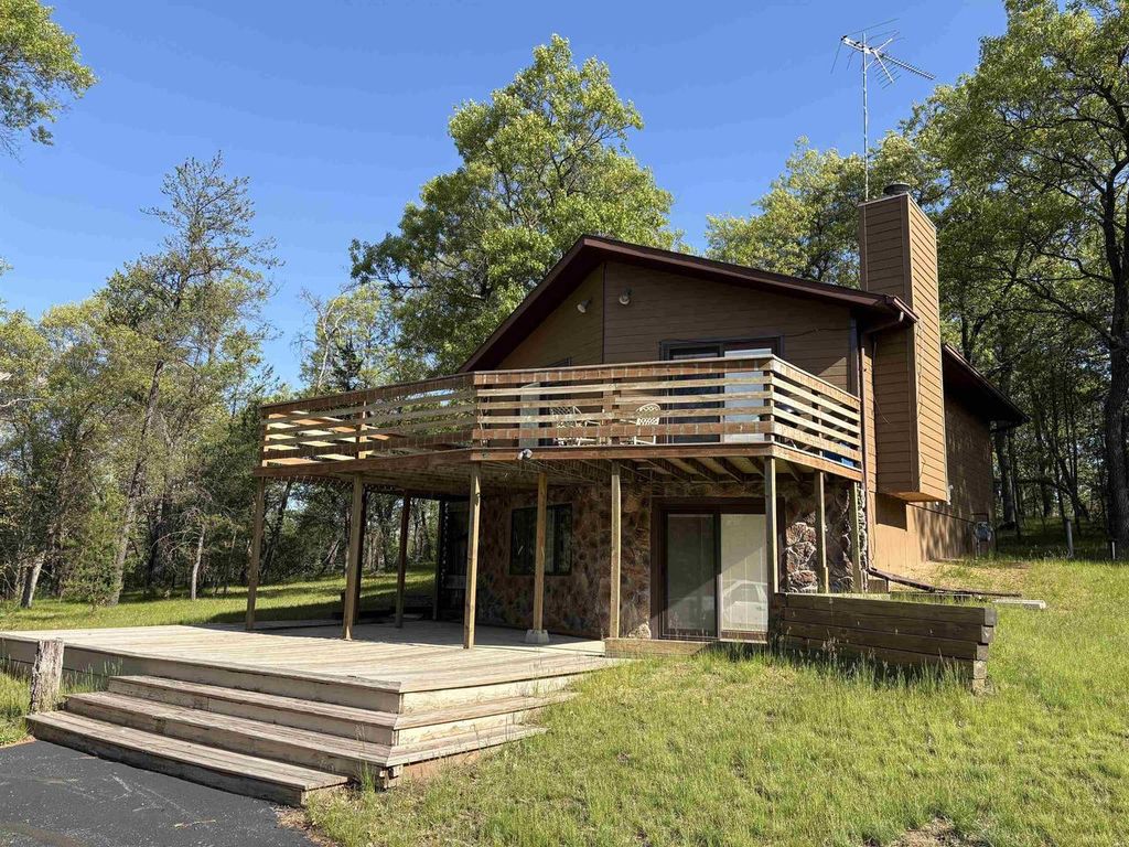 Photo of 1186 Fairway TRAIL, Nekoosa, WI 54457 (MLS # 2024181)