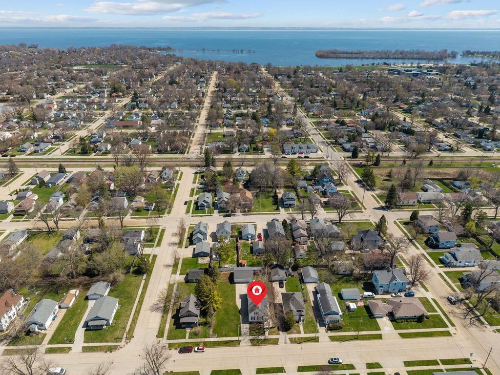 Photo of 1224 Eastman STREET, Oshkosh, WI 54901 (MLS # 50324203)