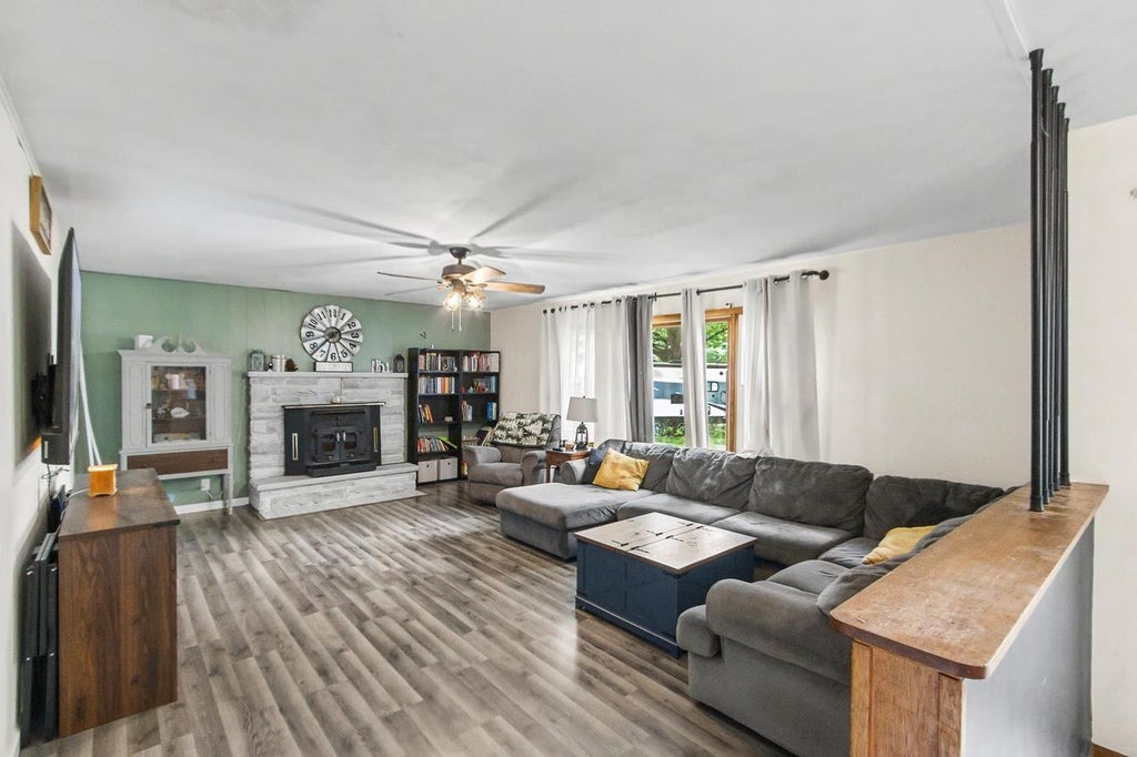 Photo of 1840 Vista DRIVE, Beloit, WI 53511 (MLS # 2027942)